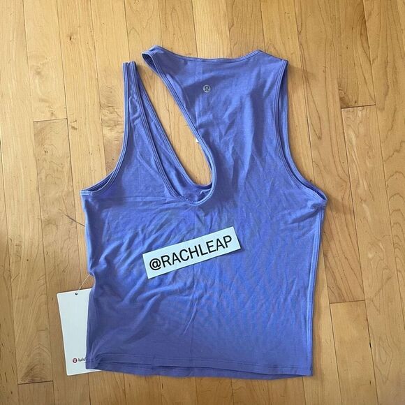 Lululemon Shoulder Cut-Out Yoga Tank Top size 6 - Picture 4 of 5